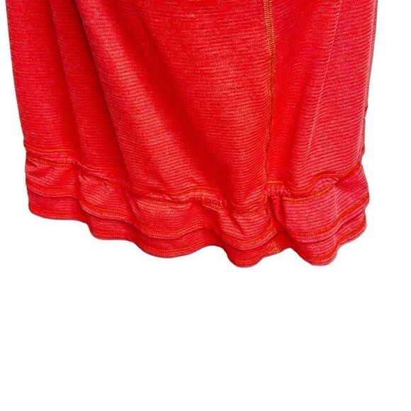 Lululemon run back on track tank top light flare/ inkwell stripe size 10 - Picture 13 of 16